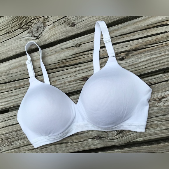 2/$10 Ladies 36C WARNERS Solid White Softest Tshirt Bra No Underwire Adj Strap - Picture 3 of 9
